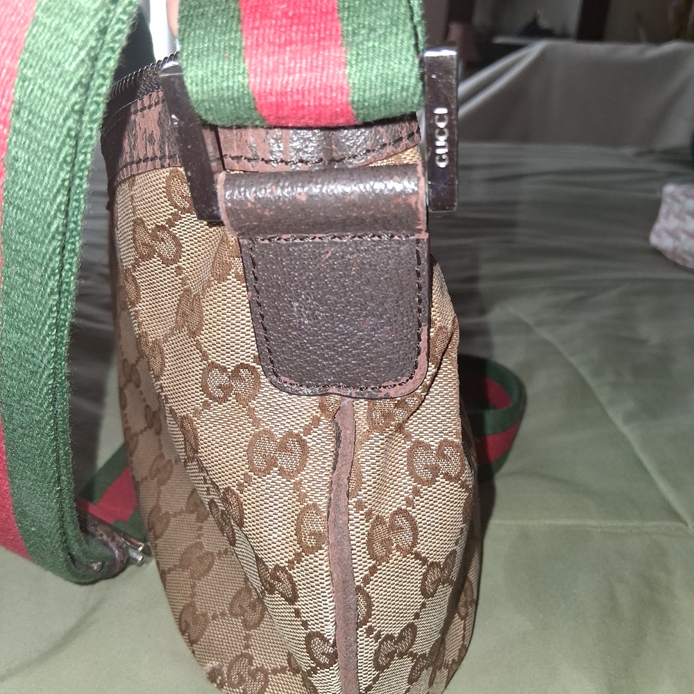 Gucci Monogram Canvas Bag with Green and Red Strap - Picture 3 of 8